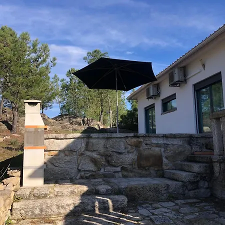 Refugio Da Serra - House * Форнуш-ди-Алгодриш